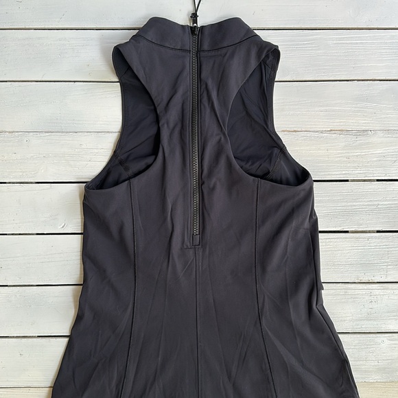 NWOT Outdoor Voices Zoom Bloom Dress in Black size XS - Picture 6 of 8